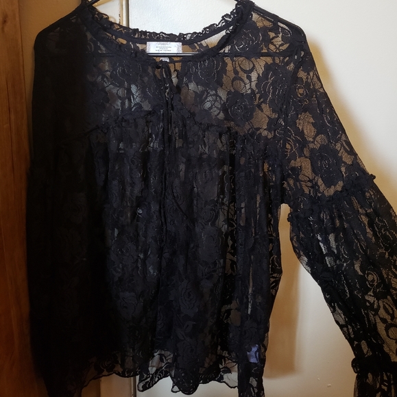 Sheer Black Floral Blouse - Picture 1 of 3